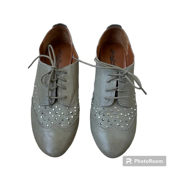 Lucky Brand Shoes - Lucky Brand Gedi Studded Leather Oxford Olive Green Size 8.5